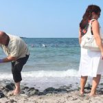 Мистериозно замърсяване по плажовете от Приморско до Синеморец