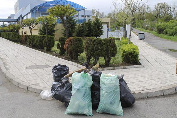 Над 1000 чувала и 7 тона битови отпадъци събраха в Община Царево