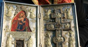 Ахтопол посрещна Чудотворната икона „Св. Богородица Козница”