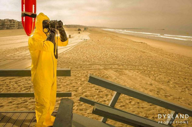 HAZMAT Surfing - фотограф ни показва как може би ще караме сърф след 20 години