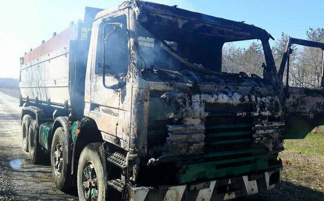 Пълен камион с мигранти пламна край Резово